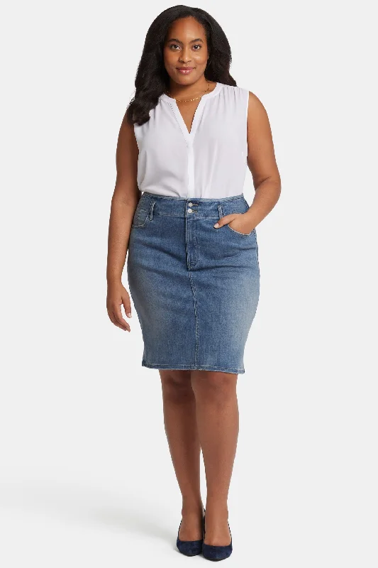 High Waist Skirt In Plus Size - Rockie