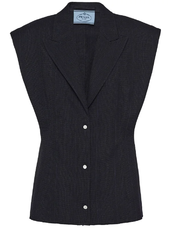 sleeveless wool blazer