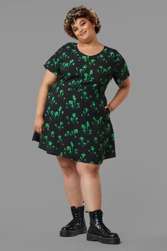 Curve Mushie Dress