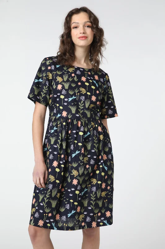 Tree Frog Smock Dress