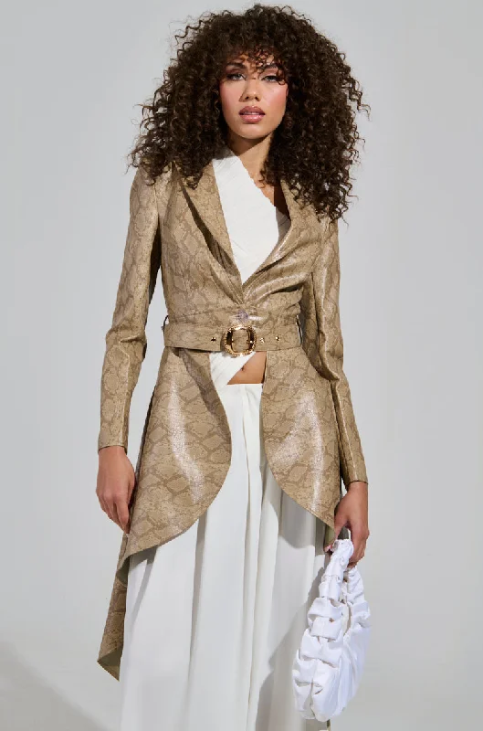 DREAM OF LOVE TRENCH